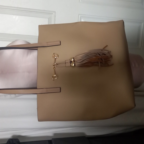 Purse - Picture 4 of 4